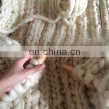 Large Chunky Knit Merino Wool Hand Knit Throw Blanket photo-3
