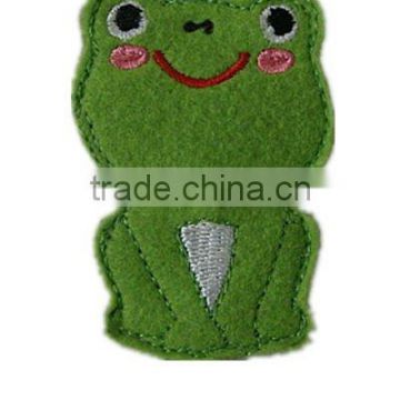 Frog shape finger puppet with felt fabric