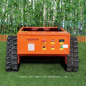 Brushless Remote Control Crawler Weed Mower (VTC550-90 With Snow Plough) photo-3