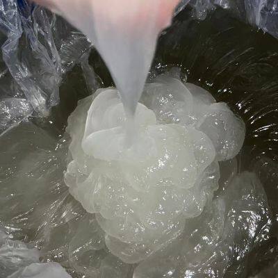 Поставка от завода лаурилэфирсульфата натрия (SLES) 70% с пенообразующими и очищающими свойствами