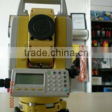 Reflectorless Topcon GPT-102R total station