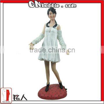 resin female figurine