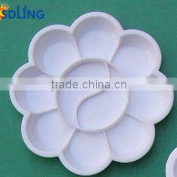 round plastic Palette for painting