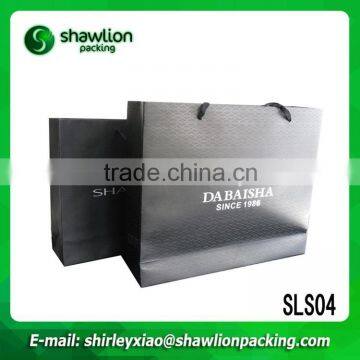 2015 China Factory Custom Black Paper Bags for Gifts photo-3