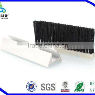 Aluminum Pedestal Deflector Brush Escalator Parts Strip Brush photo-2