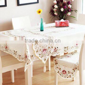 2015 embroidery table cloth factory, 100% polyester table linen