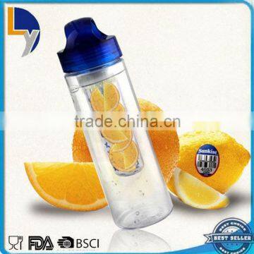 2016 New Design Product OEM Fruit Infuser Water Bottle Infusion