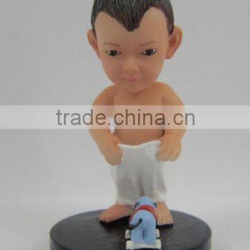 customize cool boy standing small resin figurine