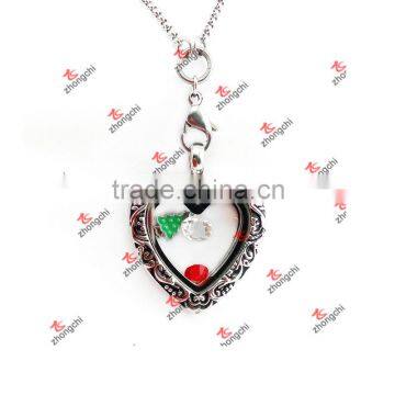 Fashion Silver Necklace Jewelry Engraved Heart Locket