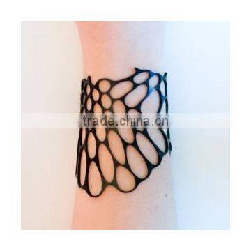 net shaped silicone braclete/silicone wristband /wrist protector