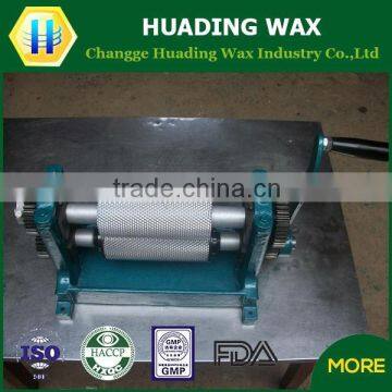 Hot Sale Manual Beeswax Foundation Machine With High Quality and Durability photo-2