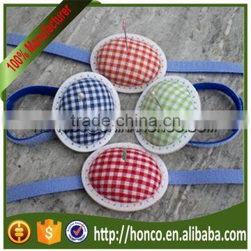 High quality sewing accessory type wrist pin cushion