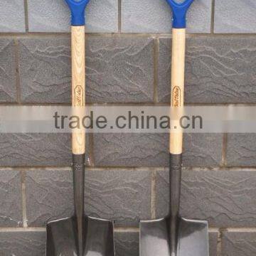 wooden handle shovel