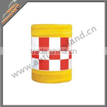 Rotational Safety Crash Bucket