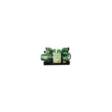 Medium pressure piston air compressor