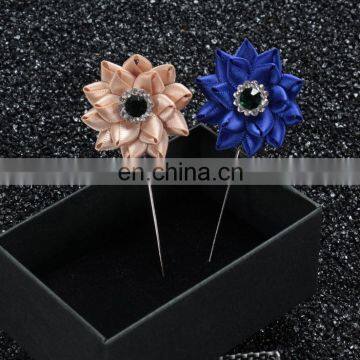 Wholesale bulk cc brooch custom rhinestone brooches for men suit