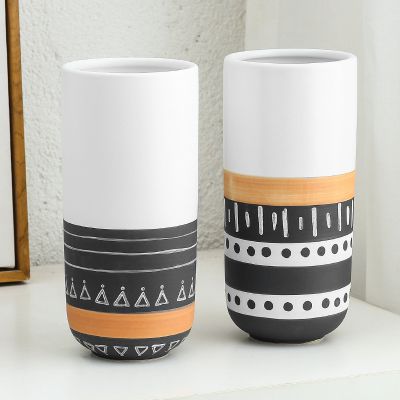 Black And White Stripe Fashion Colored Drawing Ceramic Flower Vase For Restaurant Dining Table