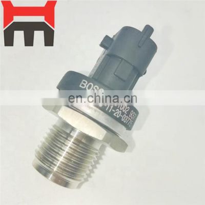 Hot sales 6754-72-1210 6754-72-1211 6D107 Engine fuel common rail Pressure Sensor