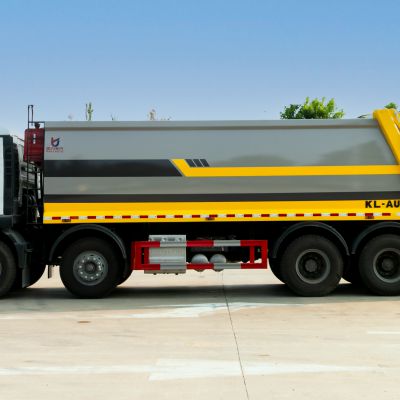 4X2 6cbm Compacted Compression Garbage Truck Garbage Waste Collection Compactor Transport Truck Compressed Dongfeng Garbage Truck