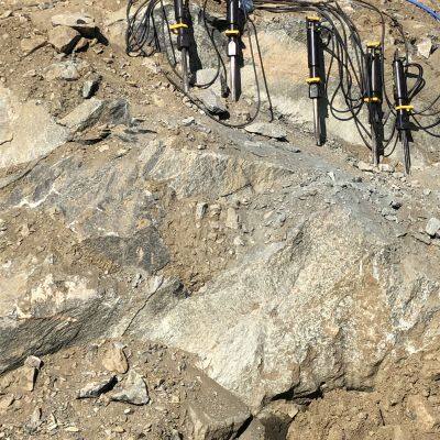 Handheld, Portable Hydraulic Rock Splitter photo-4