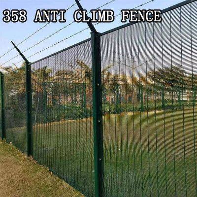 358 Mesh Fence for Prison and Military Base Security Applications photo-2
