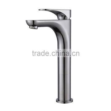 No.Y4518B Cheap Desk Mounted Bathroom Single Handle Washbasin Faucet photo-3