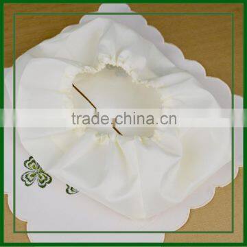 Polyester Tissue Box Cover Embroidered Wtih Clover on Satin Fabric photo-3