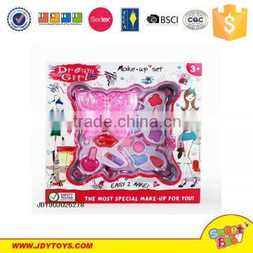 Hot Selling 3 Level Make Up Set Plastic Toy For Girl Enjoying Playing Beauty Show