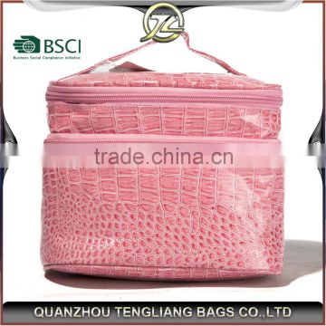 High Quality beautiful polyester cosmetic bag for Women and lady                        
                                                                                Supplier's Choice