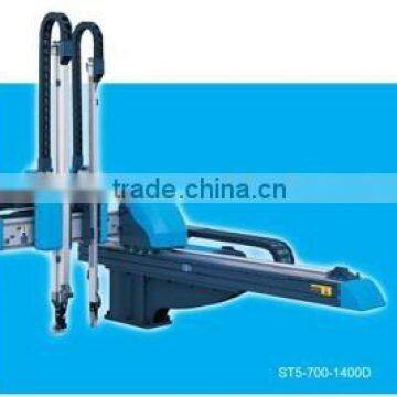 Swing Arm Robot for Plastic Injection Machine