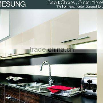 prefab homes of modern design used high gloss lacquer kitchen cabinets