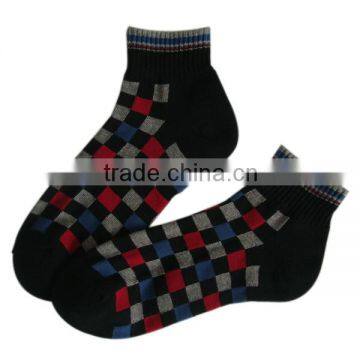 GSS-100 Haining GS custom full terry black red gray chequer design elastic culf cotton men ankle sport socks