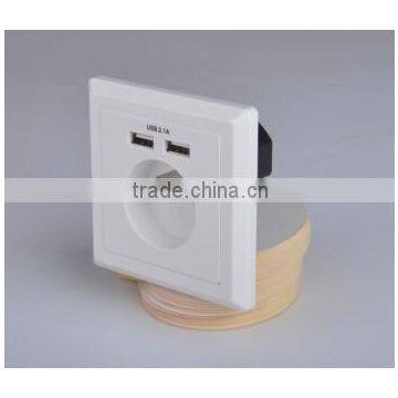 16a EU wall socket german standard with 2.1A usb charger