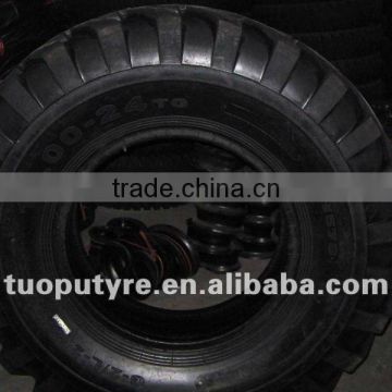 Telehandler terex tire