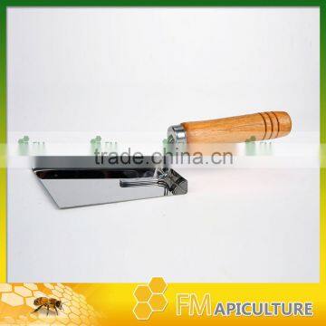 Hotsale beekeeping equipment , beekeeping shovel ; Pollen shovel