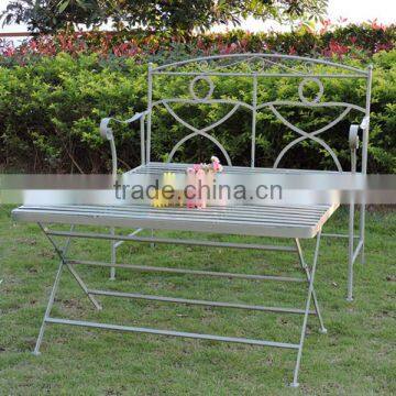 Strong Antirst Green Iron snack tables and chairs