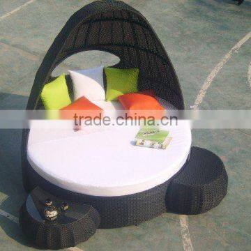 popular PE rattan loung for outdoor