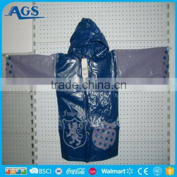 Top quality customized raincoat popular