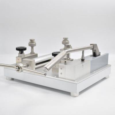 HS721 Pneumatic Pressure Comparison Pump photo-2