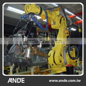 Made in Japan Customized High Welding Quality C Type Servo Gun for Car Hood Ass'y Welding photo-5