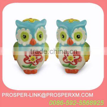 Custom ceramic owl salt and pepper shaker set