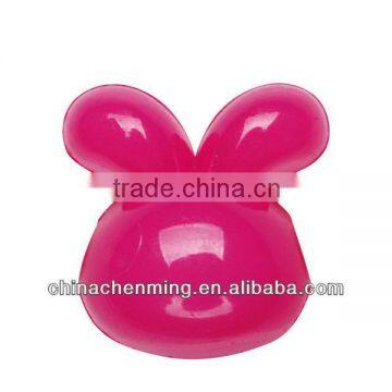 fashion and colorful acrylic diamond cut rabbits