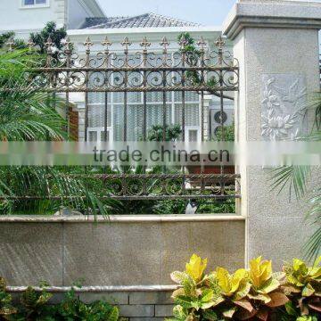 Top-selling classical wrought iron garden edging fence