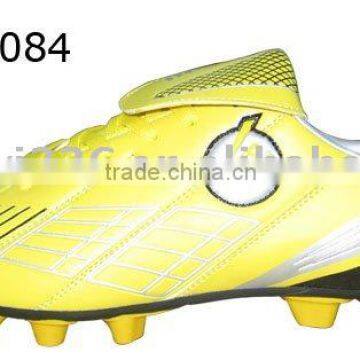 COMPETITIVE PRICE FOOTBALL SHOES