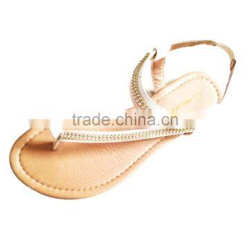 2016 hot sale low price sandal t strap flat sandals