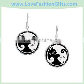 Yin-Yang Cats Earring