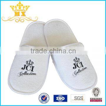 Good Quality Embroidered Hotel EVA Terry Towel Closed Toe Warmer Foot Slipper