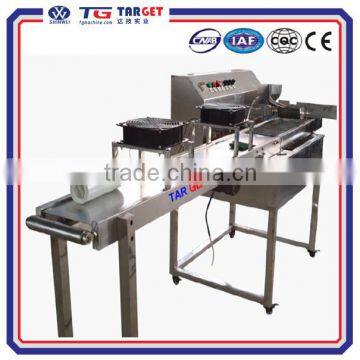 Chocolate enrobing machine chocolate coating machine