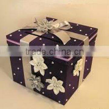 beautiful decorative wedding gift box