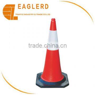 100cm Reflective plastic traffic cone with rubber base